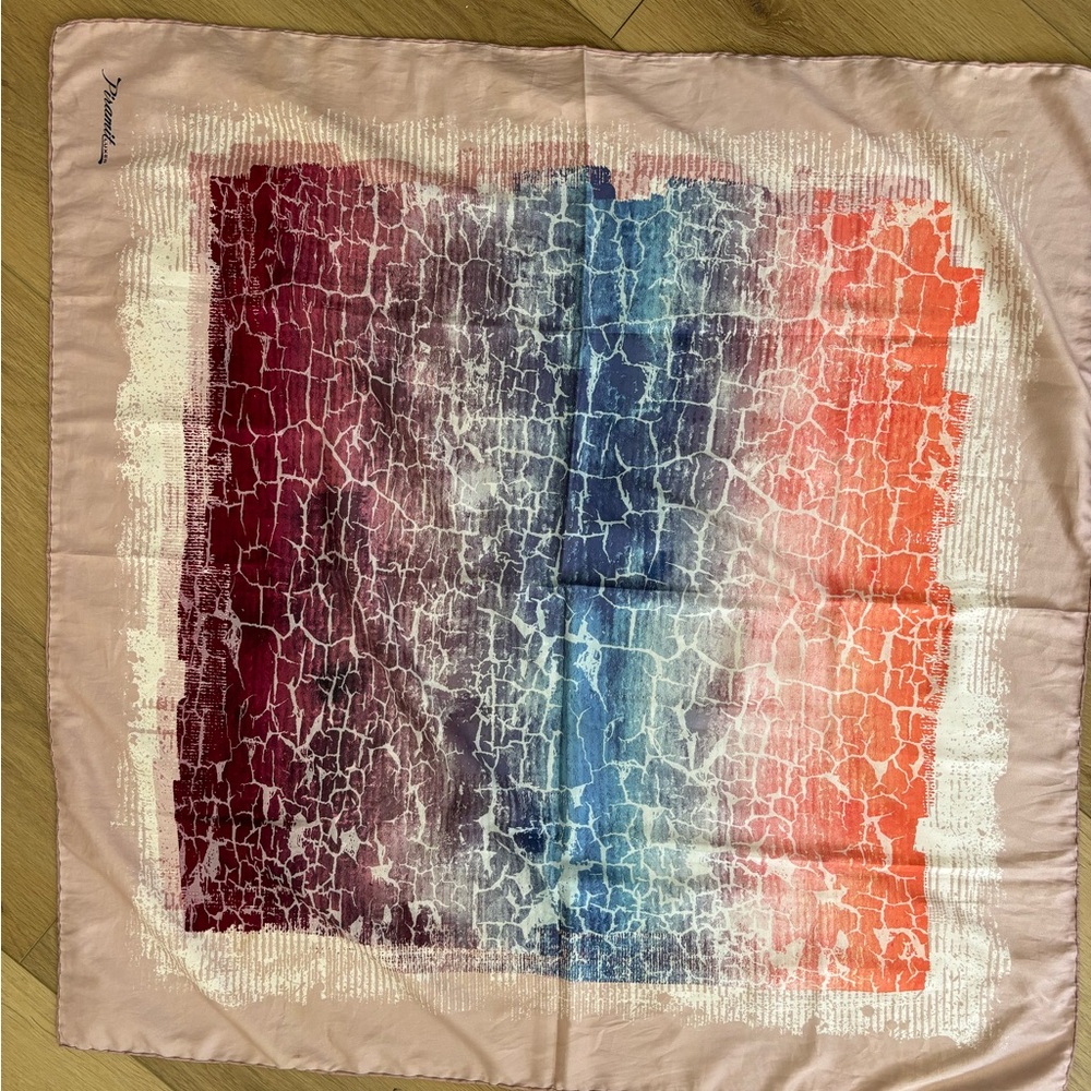 Scarf square
